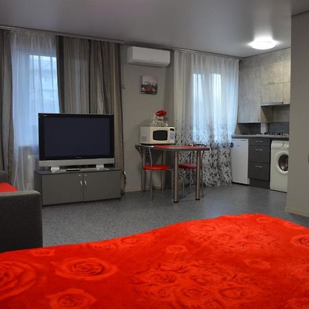 Апартаменти По Проспекту Поля Будинок 90 Dnipro Exterior foto