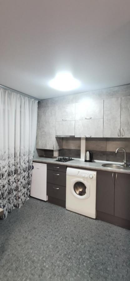 Апартаменти По Проспекту Поля Будинок 90 Dnipro Exterior foto